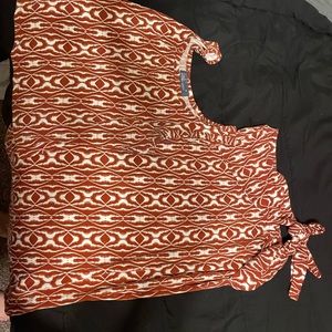 Two piece set skirt and shirt super cute !